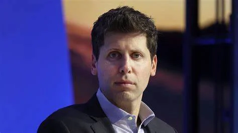 Breaking news OpenAI CEO Sam Altman is leaving to join Microsoft.